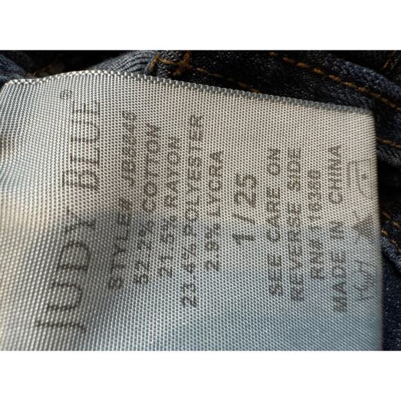 Judy Blue jeans medium wash blue denim stretch skinny leggings Sz 1 / 25 - Picture 9 of 10